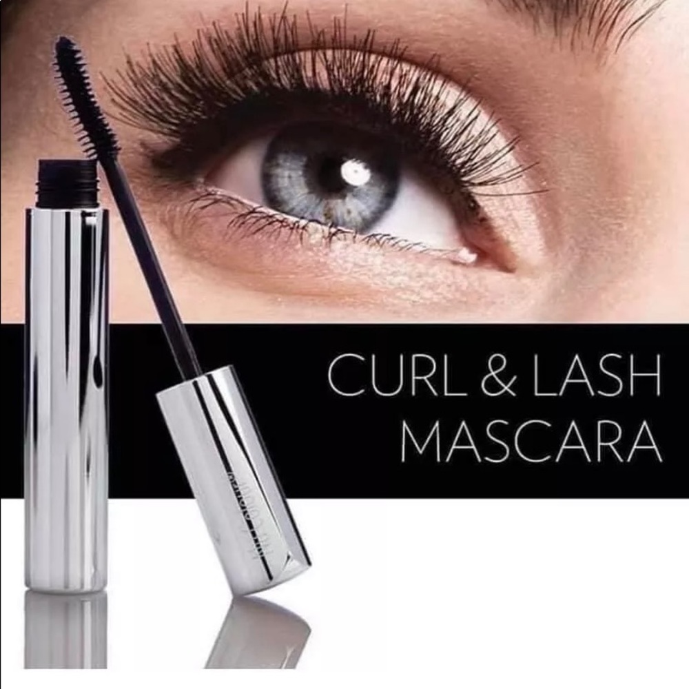 New- NuSkin Curl & Lash Mascara Black Enhance the voluminous look of you…